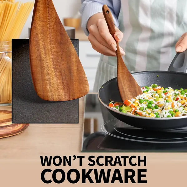 Six-piece wooden cooking spoon set – heat-resistant, smooth teak wood for a comfortable grip – lightweight and durable – easy to clean and perfect for non-stick cookware.