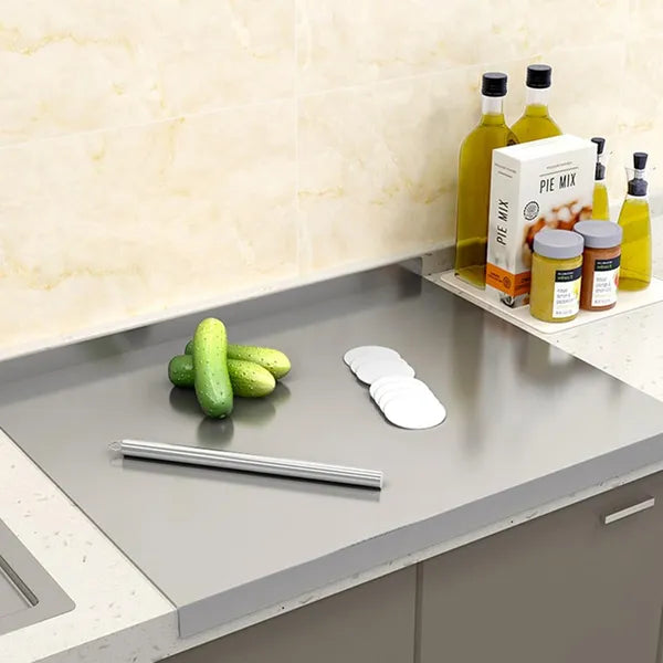 Stainless Steel Cutting Boards for Kitchen, Lipped stainless steel cutting board. Large cutting board suitable for meat, fruits, vegetables, bread, and baking